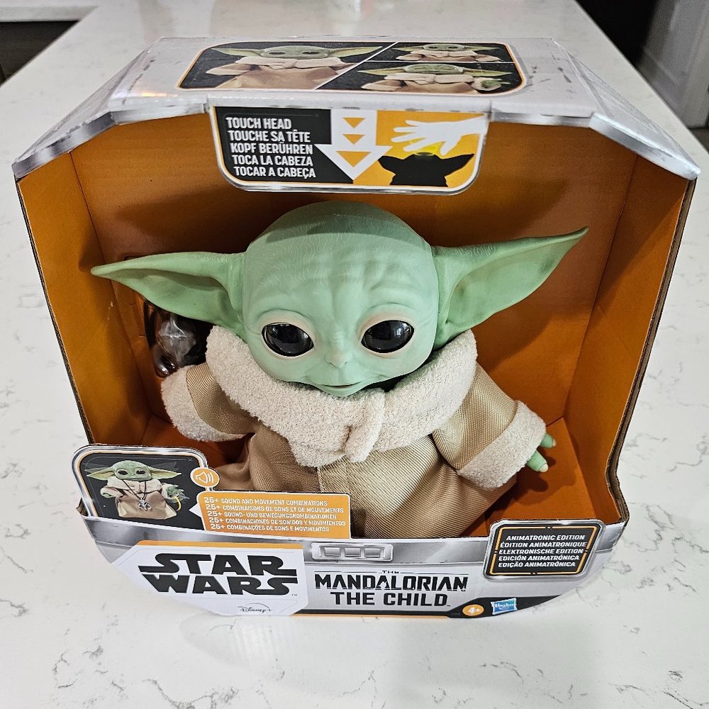 The Mandalorian - The Child Animatronic Edition 7.2" Action Figure